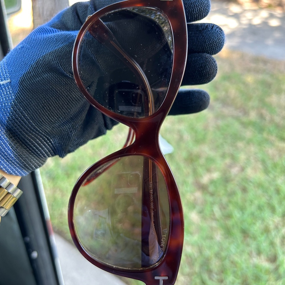 Sunglasses woman